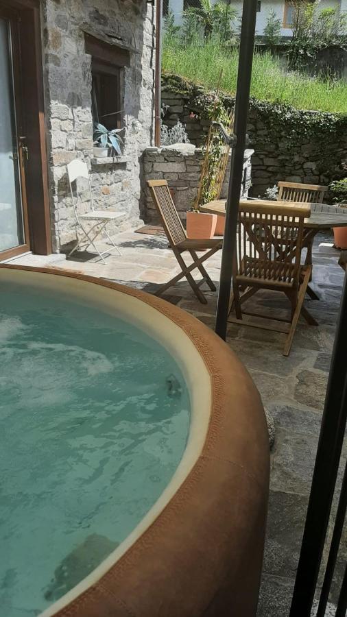 Locanda Del Sasso Rooms Crodo Exterior photo